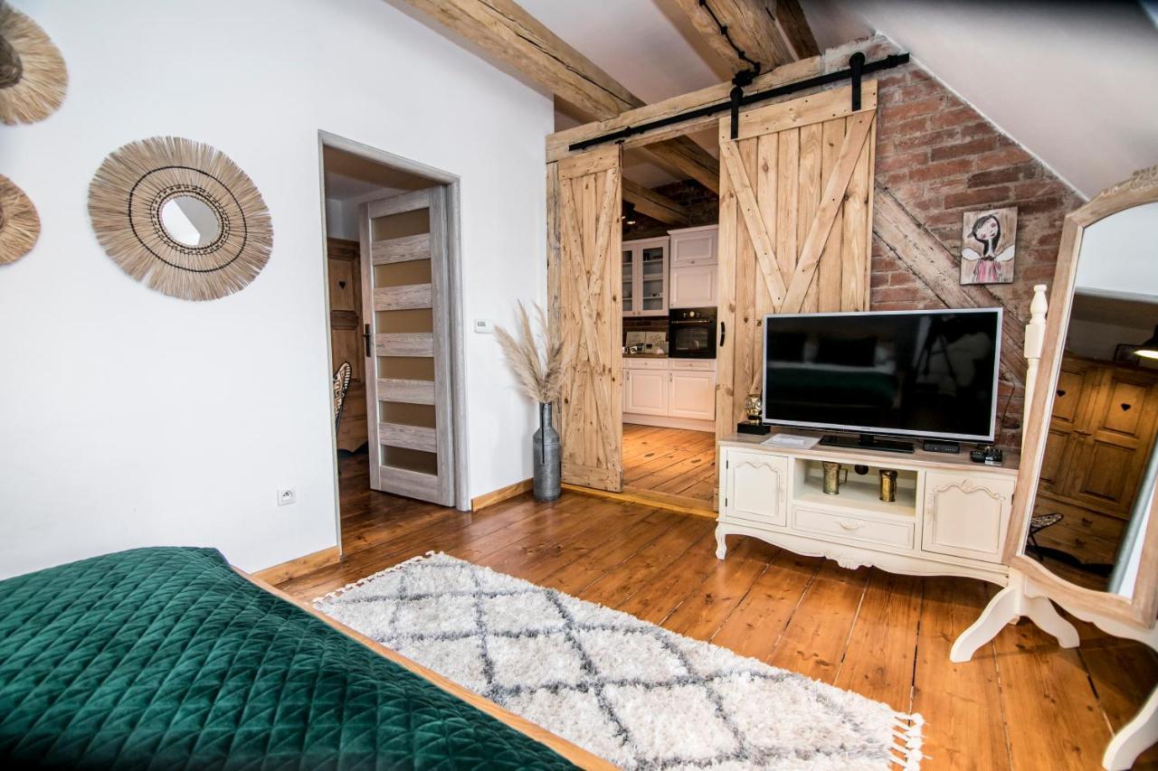 Ap Apartment'S Wałbrzych Esterno foto