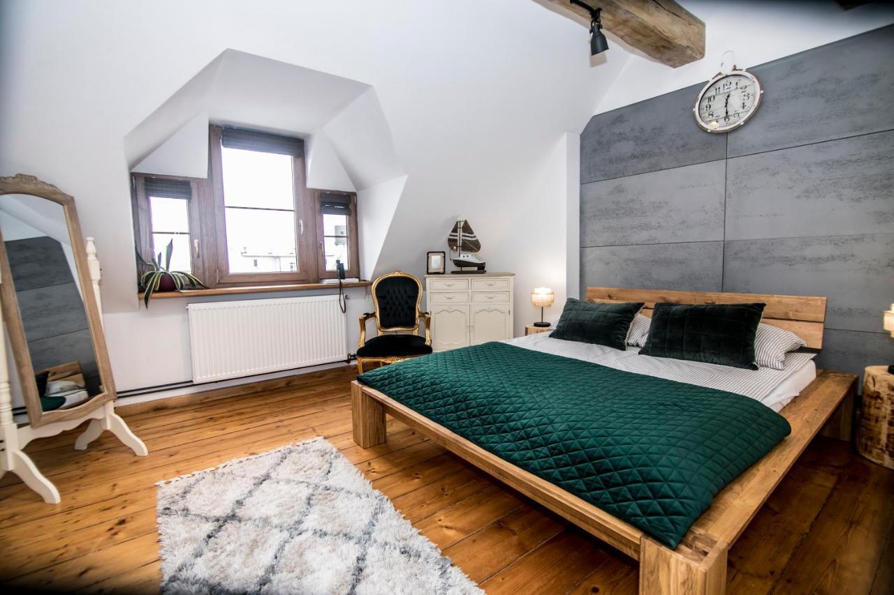 Ap Apartment'S Wałbrzych Esterno foto
